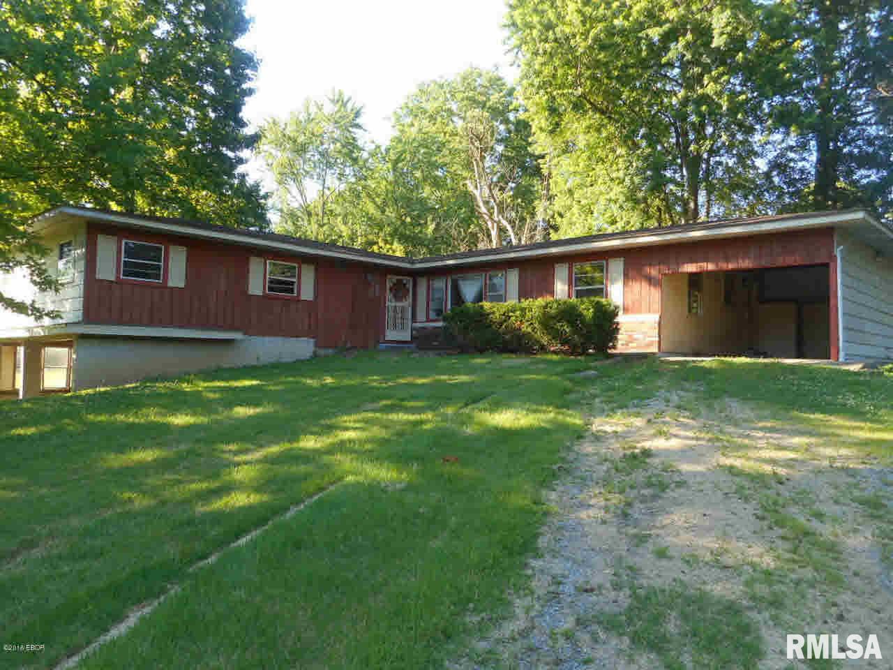 1001 West Brewster Road Herrin, IL 62948 - Photo 3 of 35 Gallery Image 3