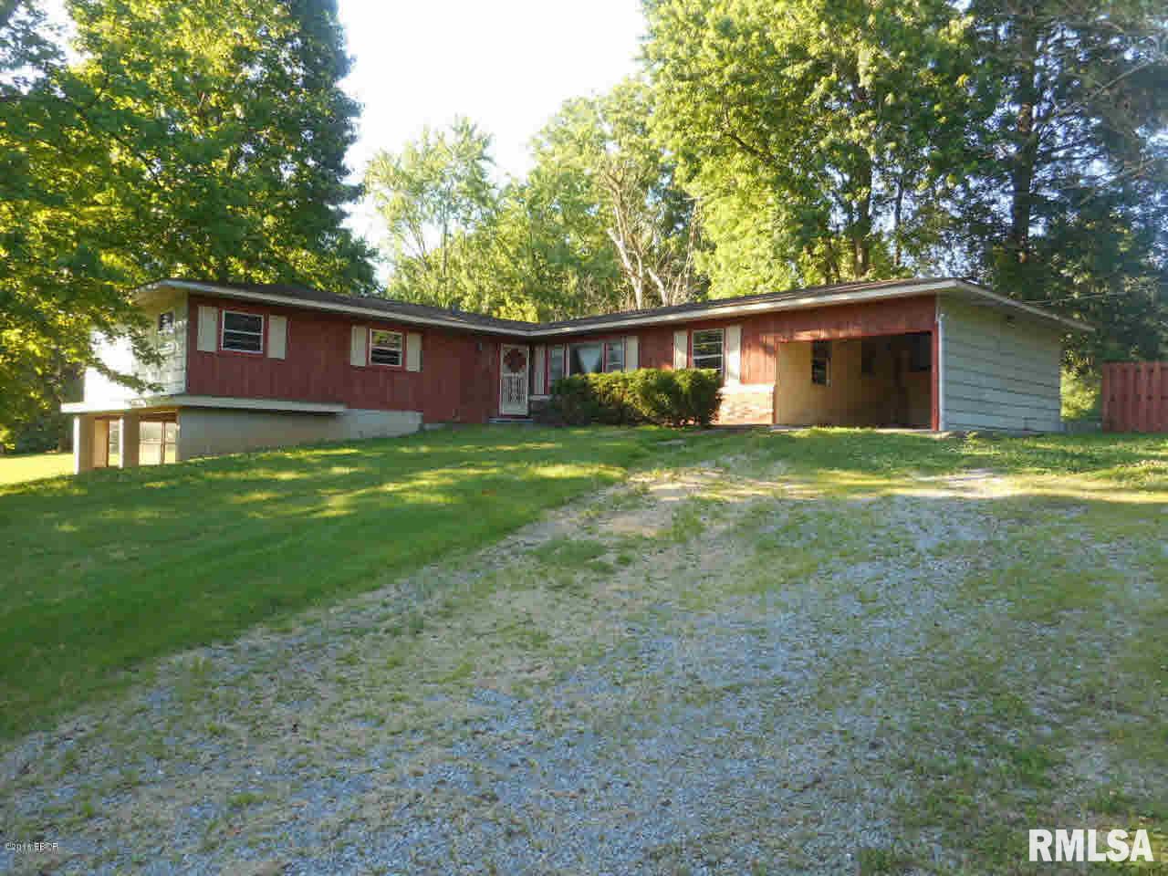 1001 West Brewster Road Herrin, IL 62948 - Photo 4 of 35 Gallery Image 4