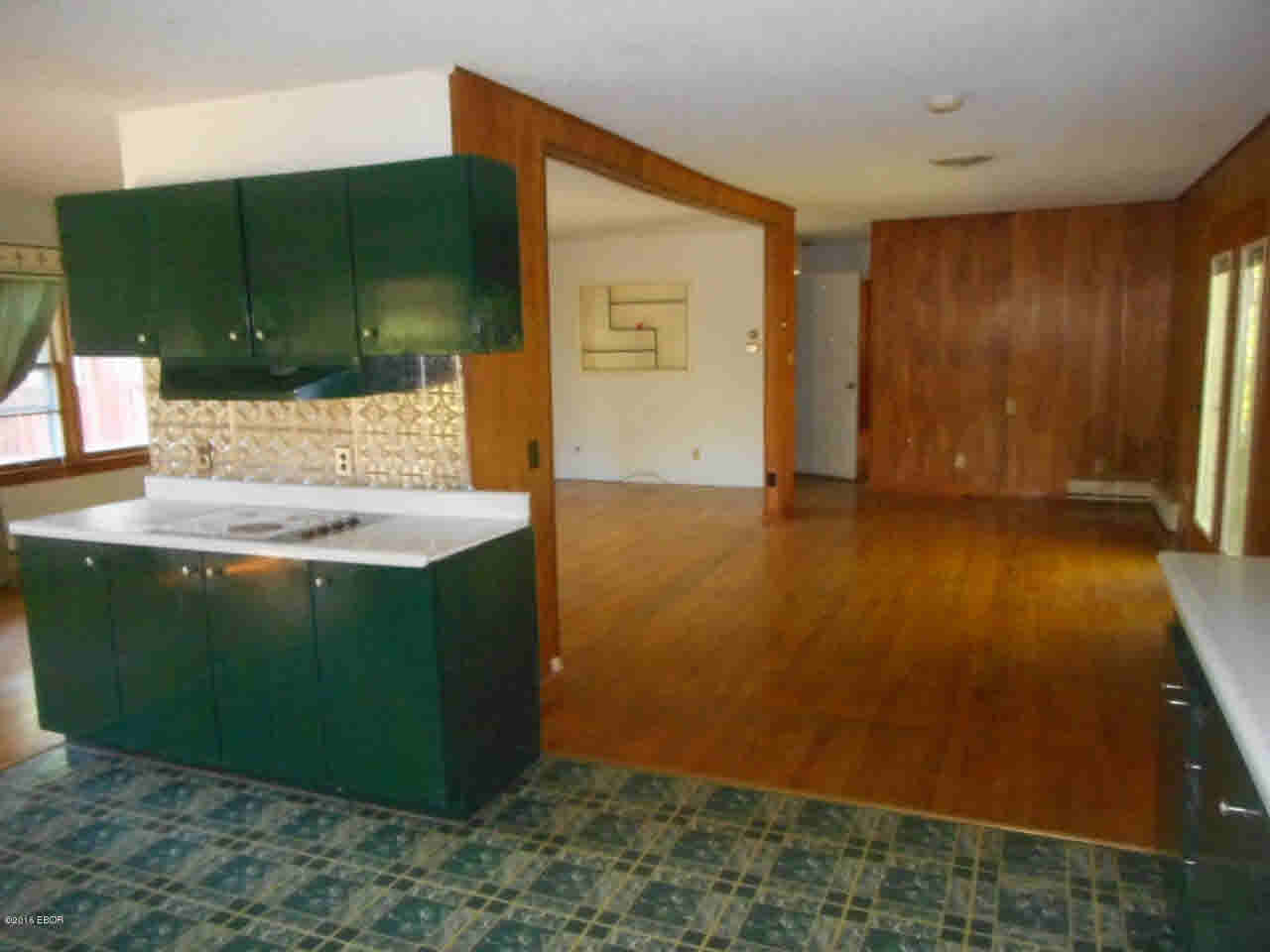 1001 West Brewster Road Herrin, IL 62948 - Photo 9 of 35 Gallery Image 9