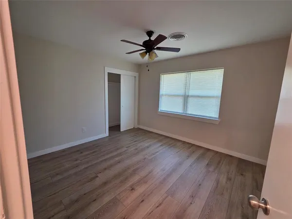 $295,000 | 501 White Street, Whitesboro, TX 76273
