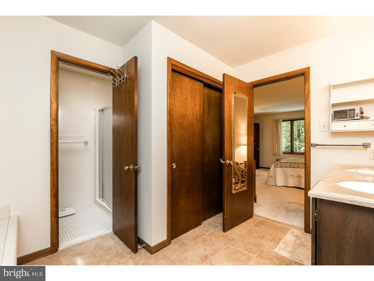 187 Pheasant Run Road West Chester, PA 19382 - Photo 15 of 24 Master Bathroom