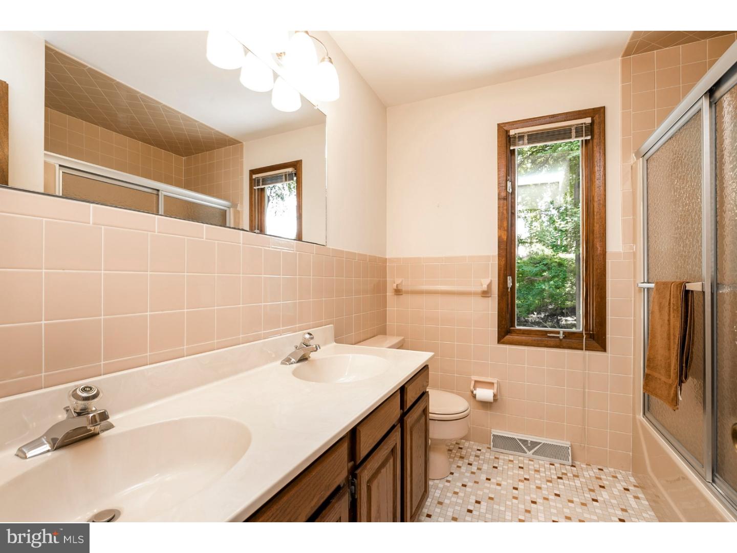 187 Pheasant Run Road West Chester, PA 19382 - Photo 19 of 24 Bathroom