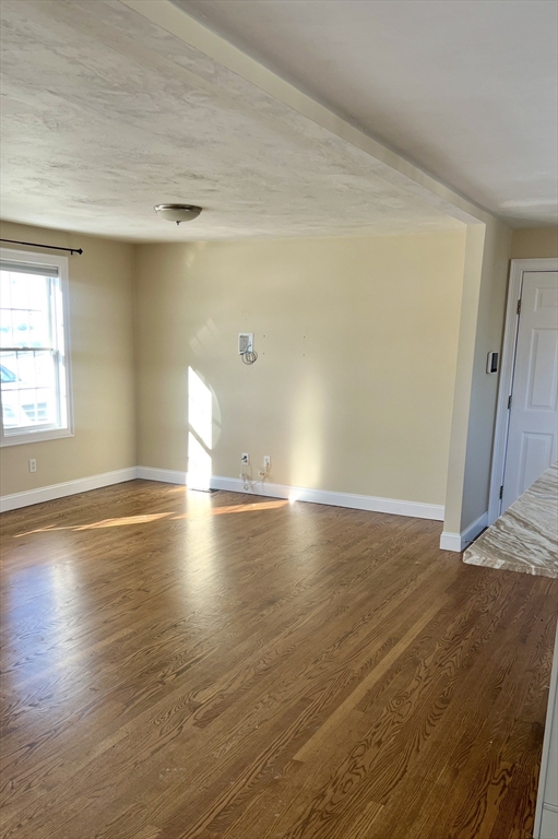 8 Vista Circle Rutland, MA 01543 - Photo 9 of 32