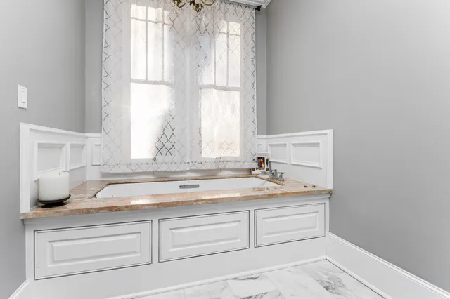 $889,000 | 1008 San Antonio Road, Crockett, TX 75835