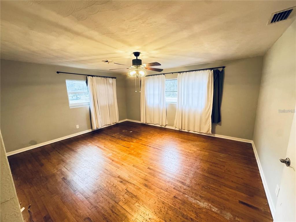 2022 Edgewood Road Leesburg, FL 34748 - Photo 12 of 26