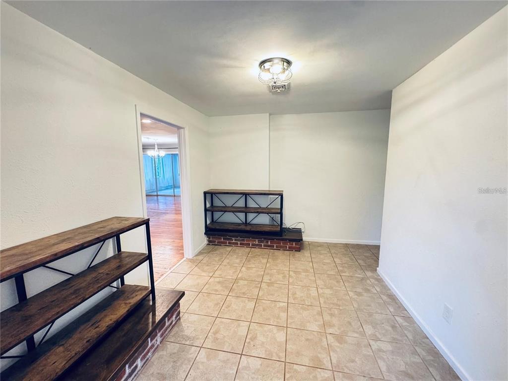 2022 Edgewood Road Leesburg, FL 34748 - Photo 3 of 26