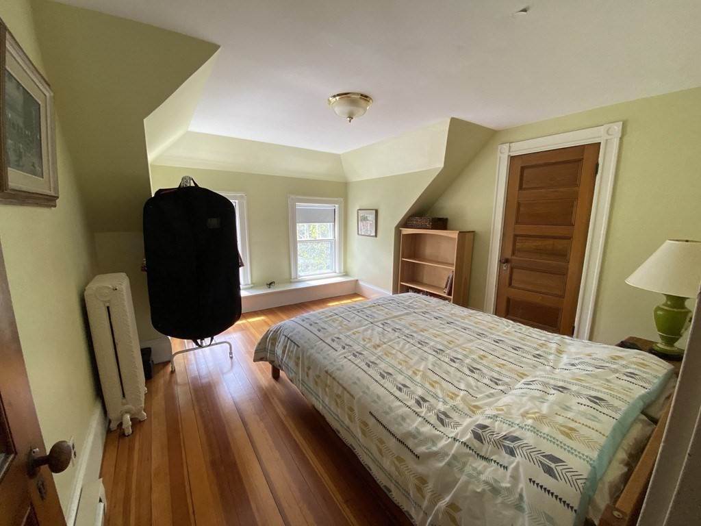 153 Upland Road Cambridge, MA 02140 - Photo 13 of 36