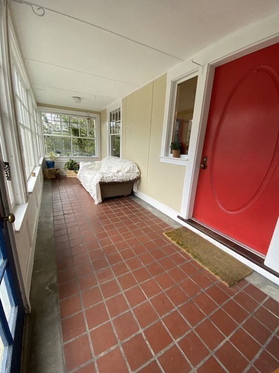 153 Upland Road Cambridge, MA 02140 - Photo 23 of 36