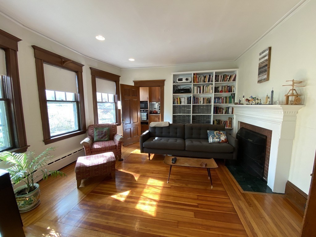 153 Upland Road Cambridge, MA 02140 - Photo 3 of 36