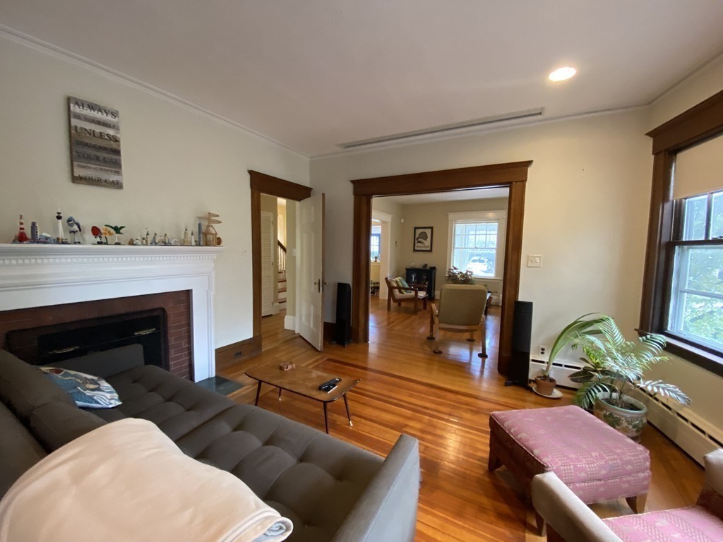 153 Upland Road Cambridge, MA 02140 - Photo 6 of 36