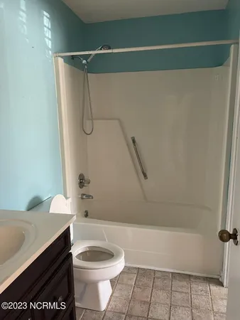 $1,625 | 215 St Luke Court, Wilmington, NC 28409