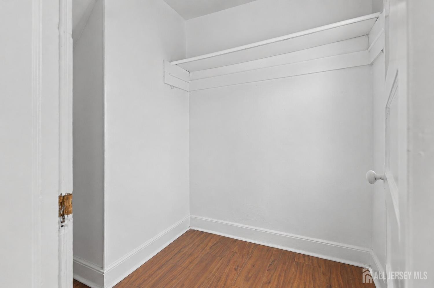 738 Edgar Road Elizabeth, NJ 07202 - Photo 16 of 23