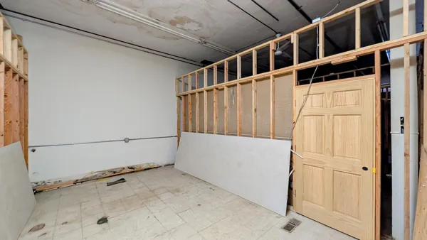 $100,000 | 126 Main Street, Lakota, ND 58344