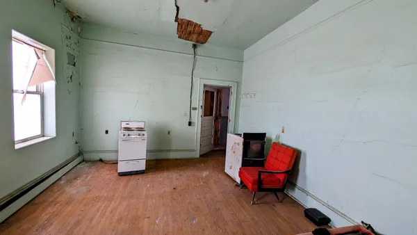 $100,000 | 126 Main Street, Lakota, ND 58344