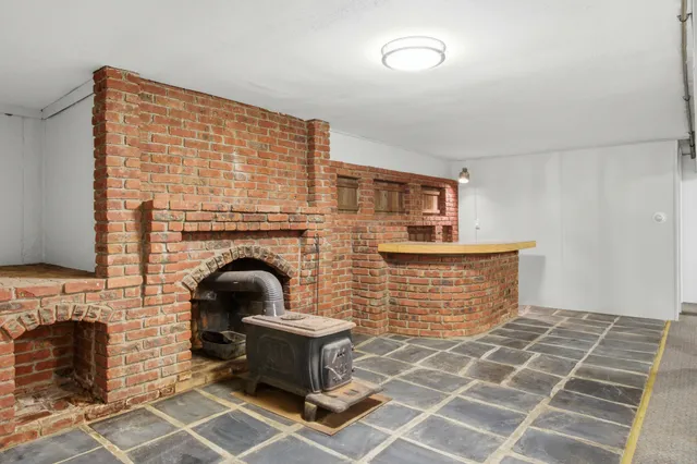 $469,000 | 35 Basket Shop Road, Hebron, CT 06248