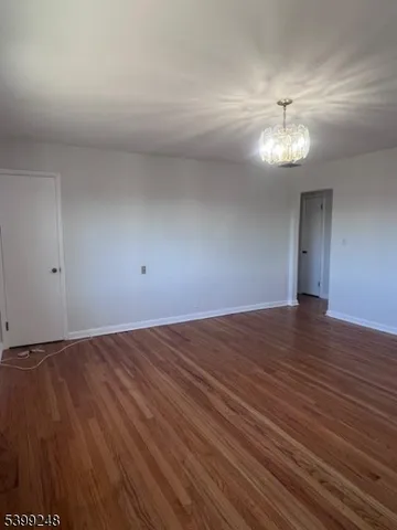 $2,400 | 2 Federal Street, Unit 2, Belleville, NJ 07109