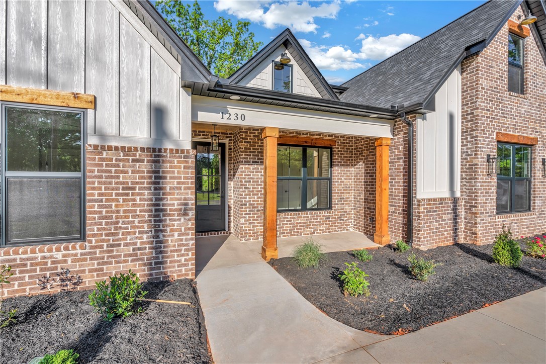 216 Phil Watson Road Anderson, SC 29625 - Photo 2 of 26 Gallery Image 2