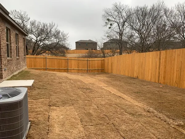 $2,045 | 1917 Lilac Drive, Princeton, TX 75407