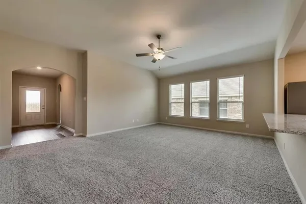 $2,045 | 1917 Lilac Drive, Princeton, TX 75407