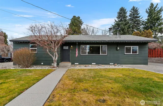 $420,000 | 1437 Tedford Street Southeast, East Wenatchee, WA 98802