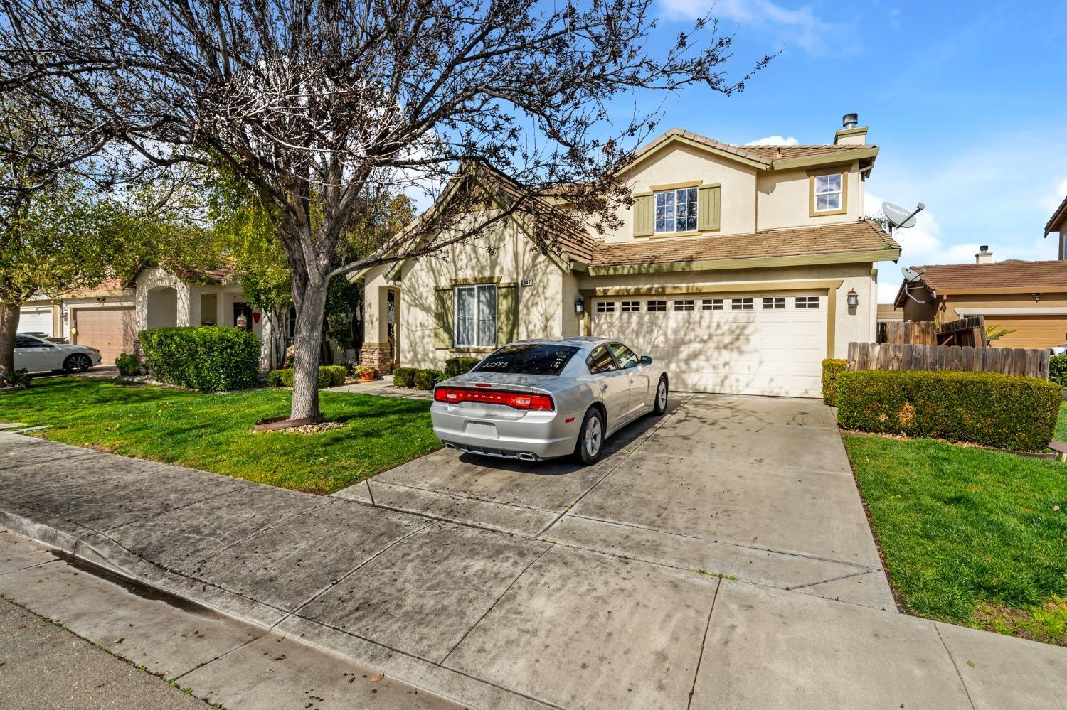 2547 Spencer Lane Tracy, CA 95377 - Photo 3 of 49