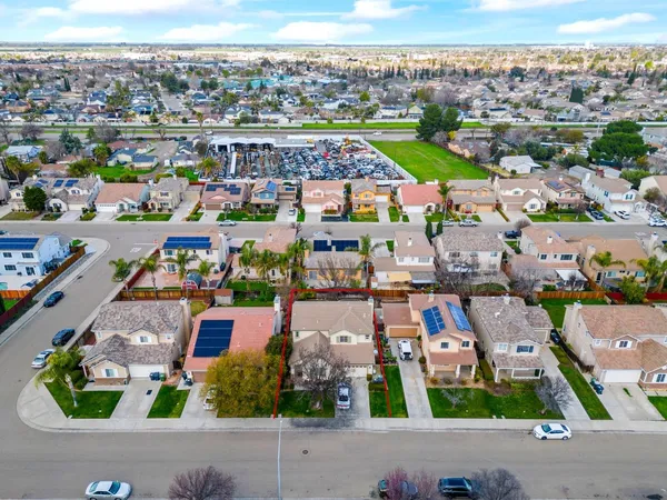 $709,000 | 2547 Spencer Lane, Tracy, CA 95377