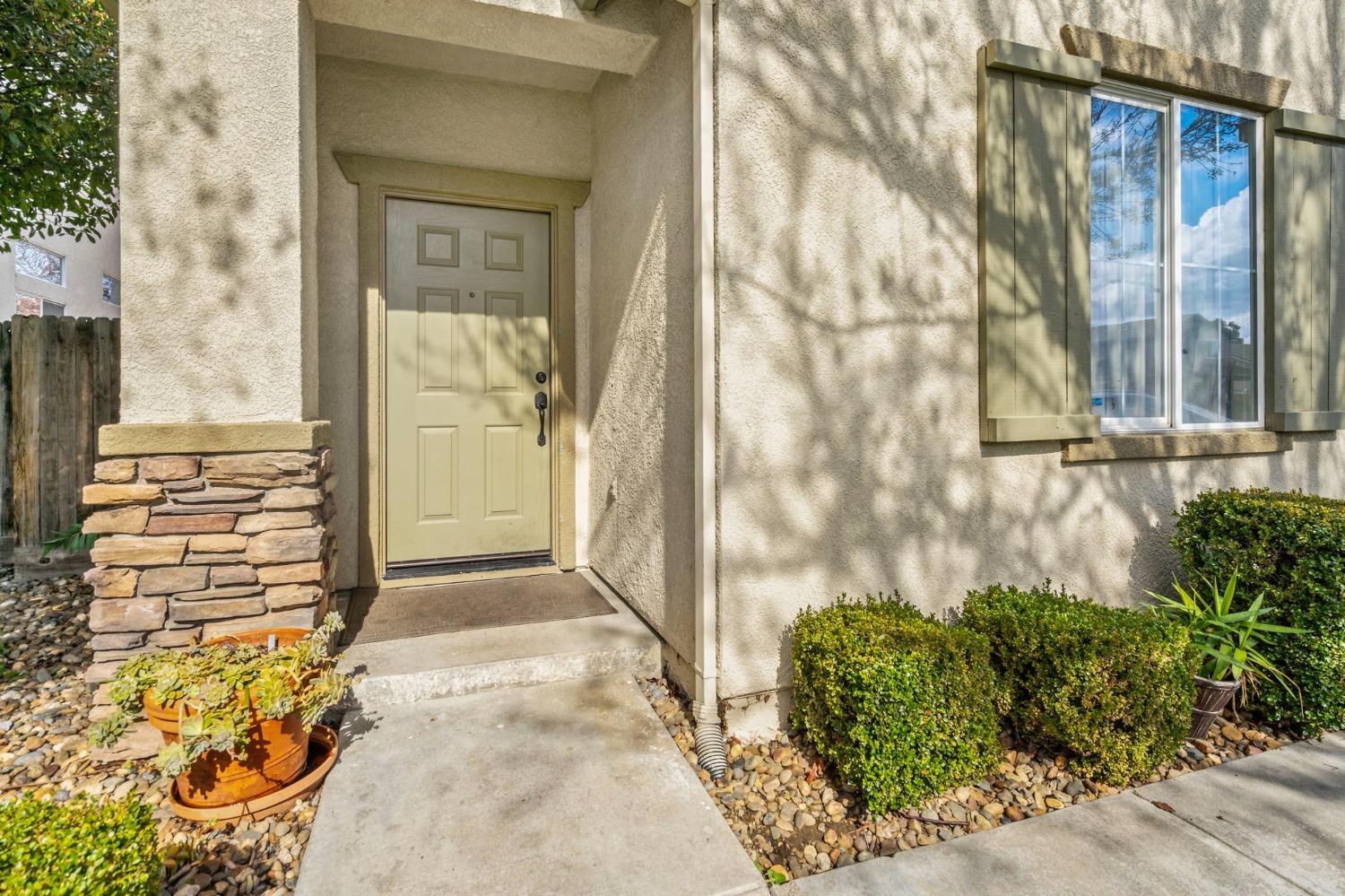 2547 Spencer Lane Tracy, CA 95377 - Photo 7 of 49