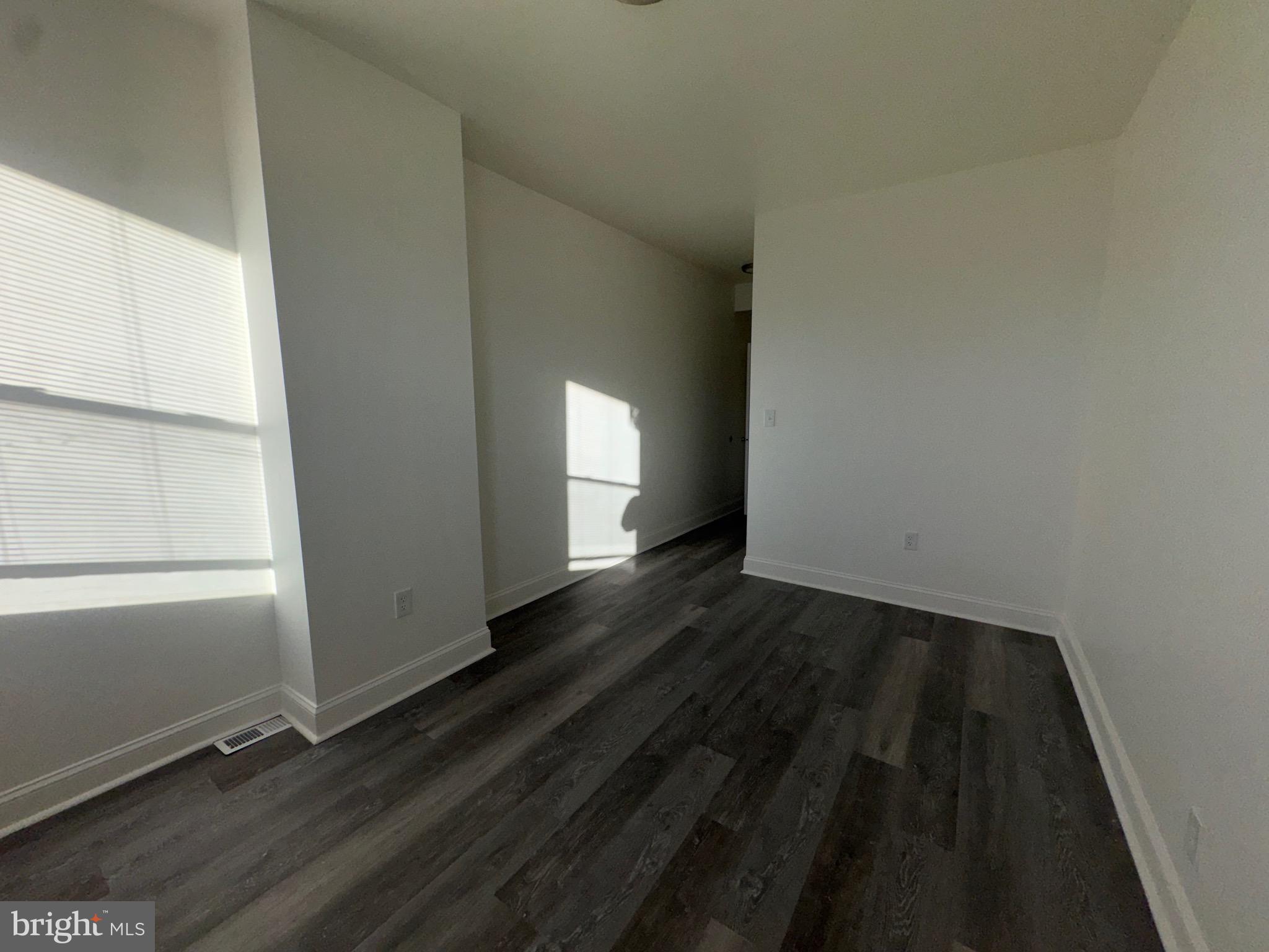 1517 North Fulton Avenue Baltimore, MD 21217 - Photo 11 of 23