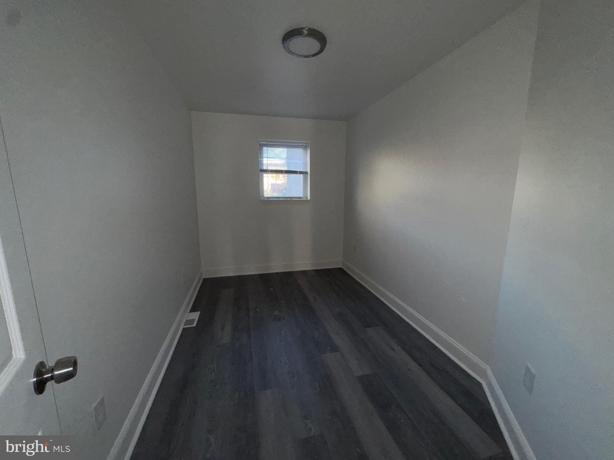 1517 North Fulton Avenue Baltimore, MD 21217 - Photo 15 of 23