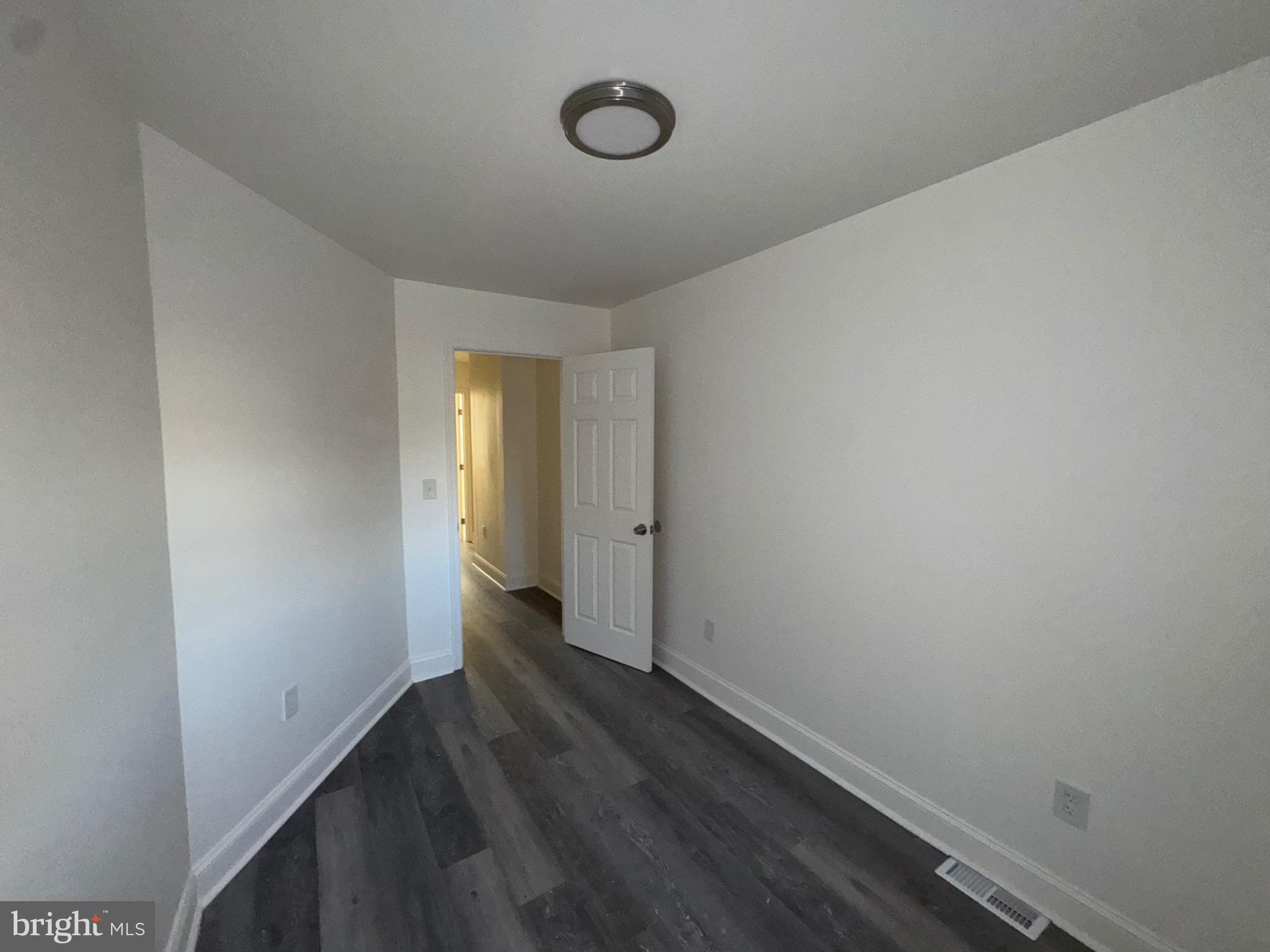 1517 North Fulton Avenue Baltimore, MD 21217 - Photo 16 of 23