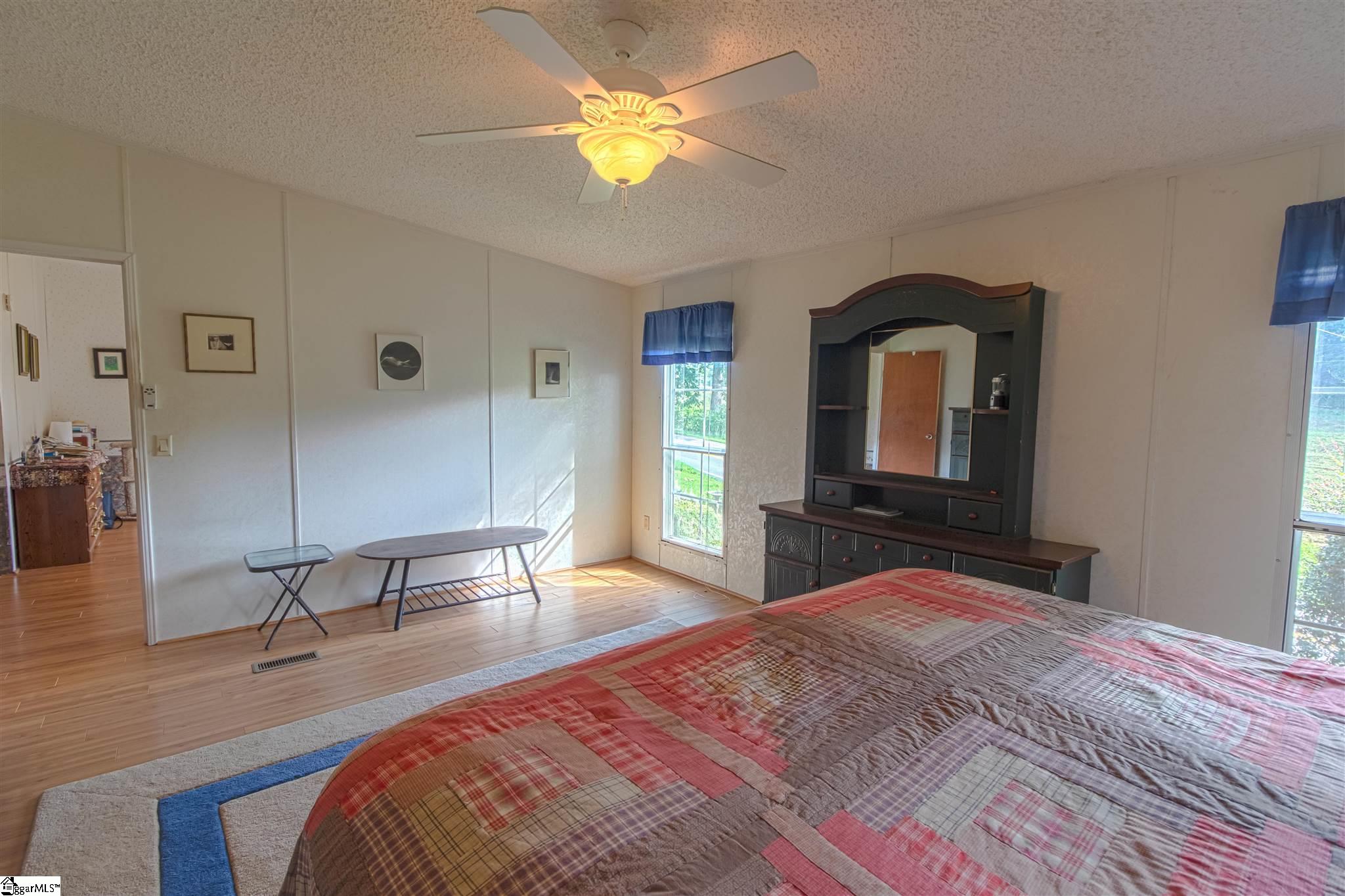 515 Johnson Road Easley, SC 29642 - Photo 13 of 34 Gallery Image 13