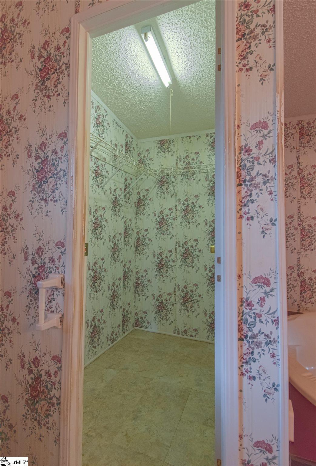 515 Johnson Road Easley, SC 29642 - Photo 18 of 34 Gallery Image 18