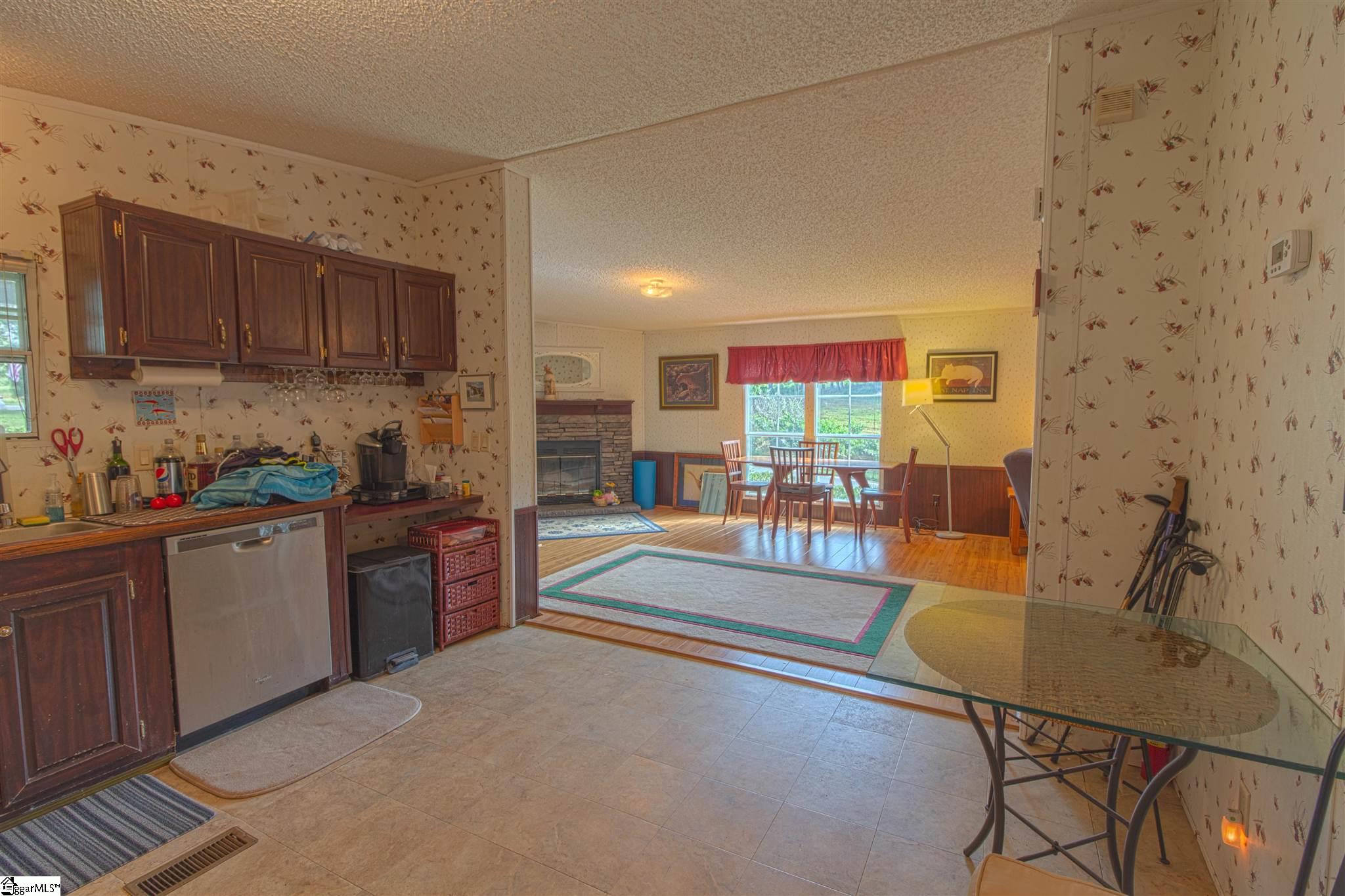 515 Johnson Road Easley, SC 29642 - Photo 10 of 34 Gallery Image 10