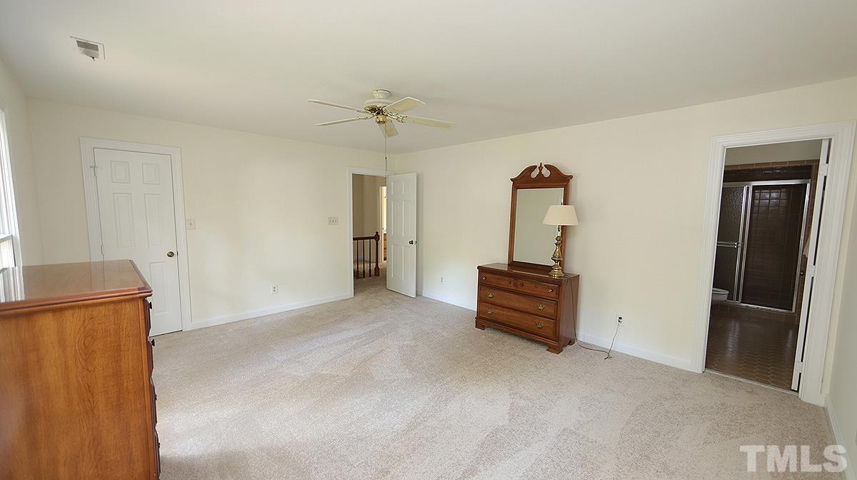 8700 Mourning Dove Road Raleigh, NC 27615 - Photo 20 of 30 a view of livingroom with furniture