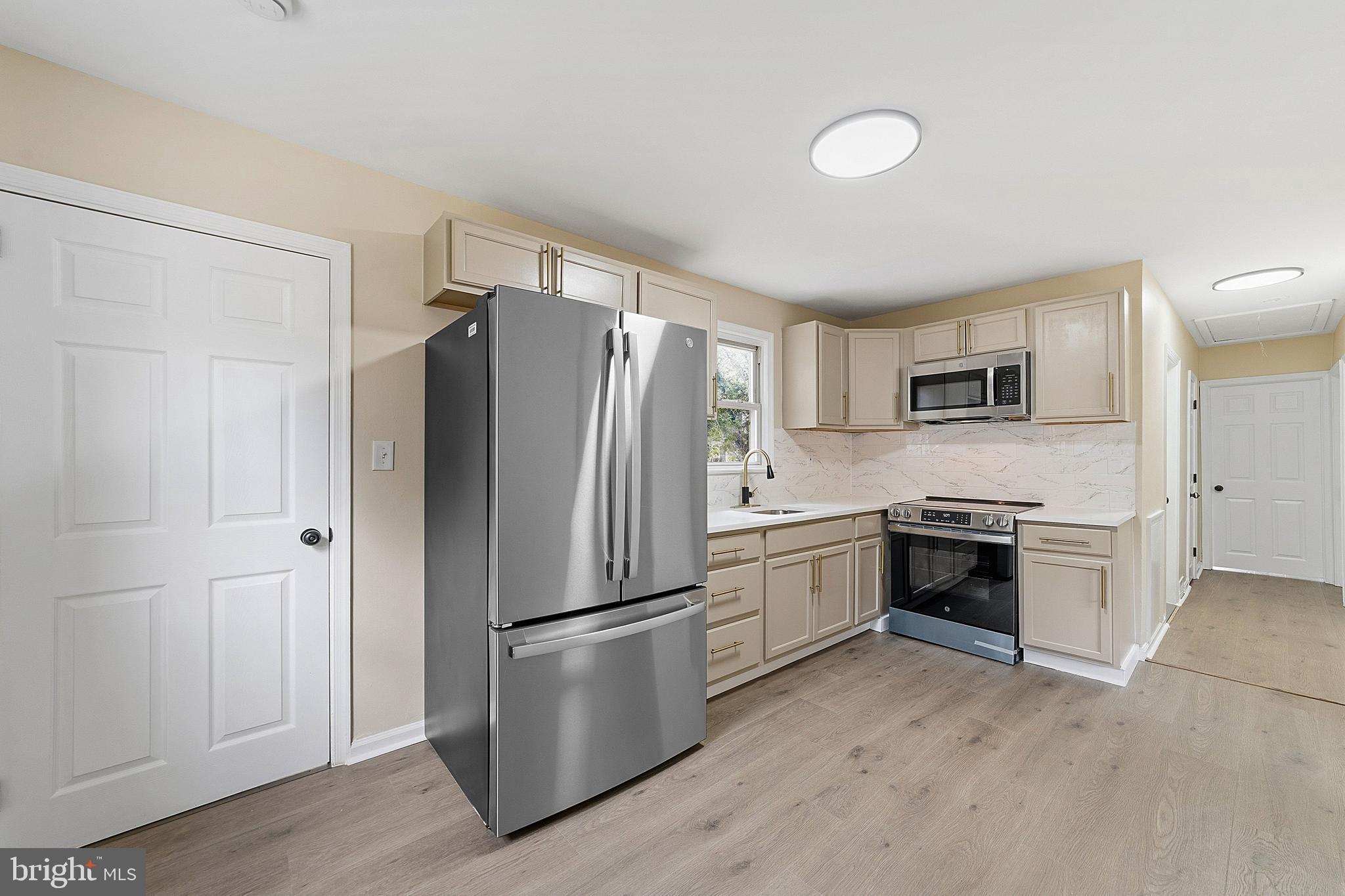 89 Rutgers Road Pennsville, NJ 08070 - Photo 8 of 25 Gallery Image 8