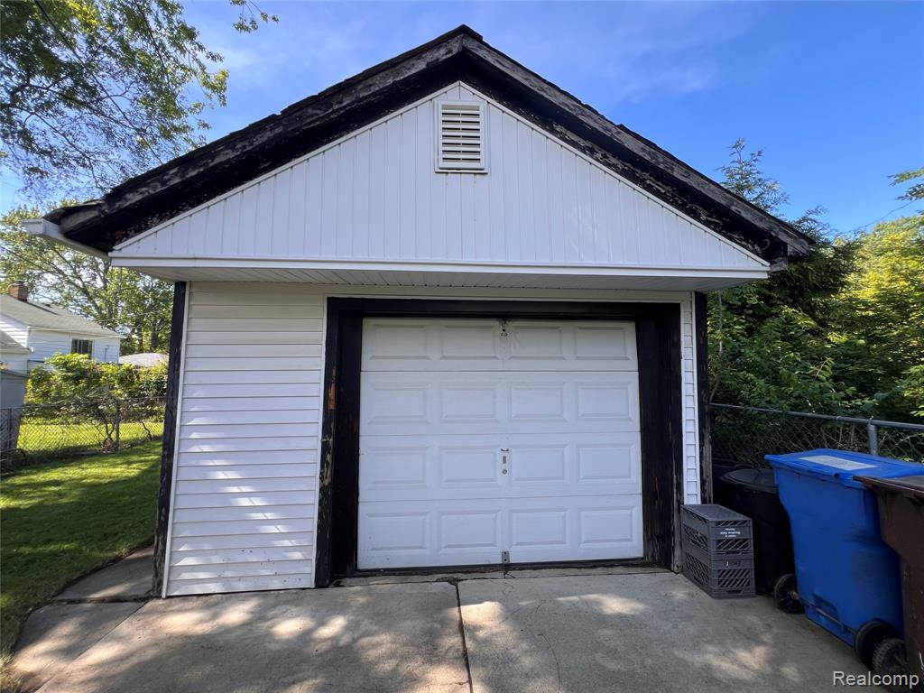 26482 Penn Street Inkster, MI 48141 - Photo 4 of 10