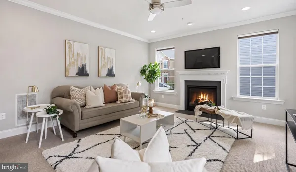 $749,998 | 9252 Homestretch Court, Laurel, MD 20723