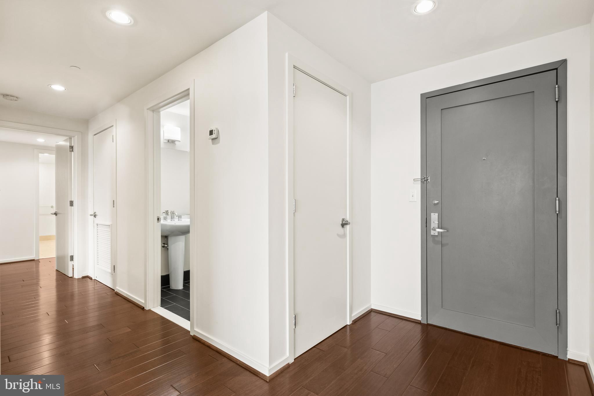 1200 Steuart Street, Unit 513 Baltimore, MD 21230 - Photo 19 of 51