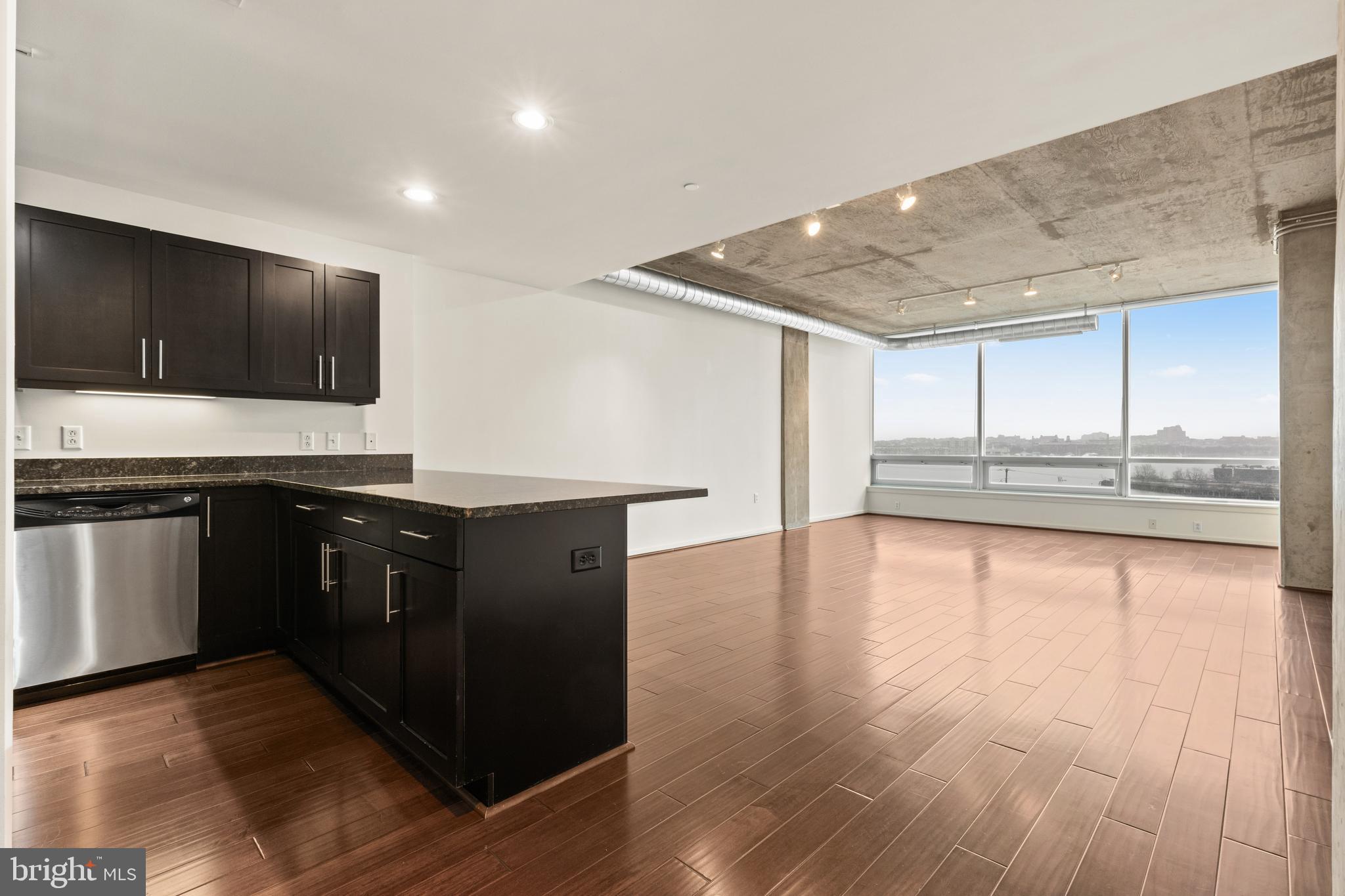 1200 Steuart Street, Unit 513 Baltimore, MD 21230 - Photo 3 of 51