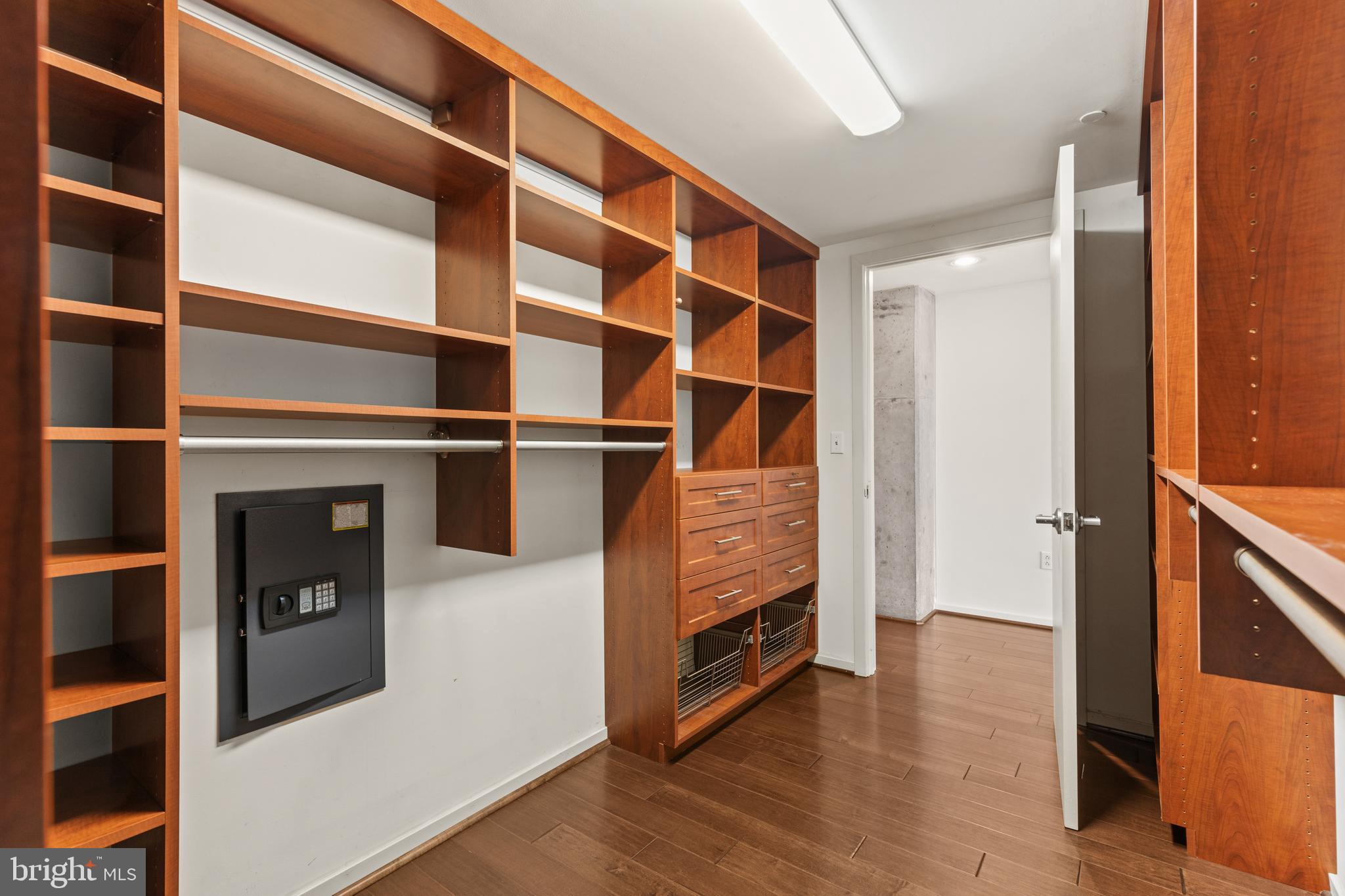 1200 Steuart Street, Unit 513 Baltimore, MD 21230 - Photo 33 of 51