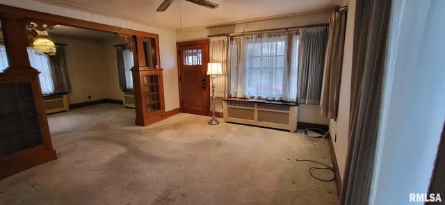 $129,900 | 672 Jefferson Street, Galesburg, IL 61401