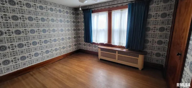 $129,900 | 672 Jefferson Street, Galesburg, IL 61401