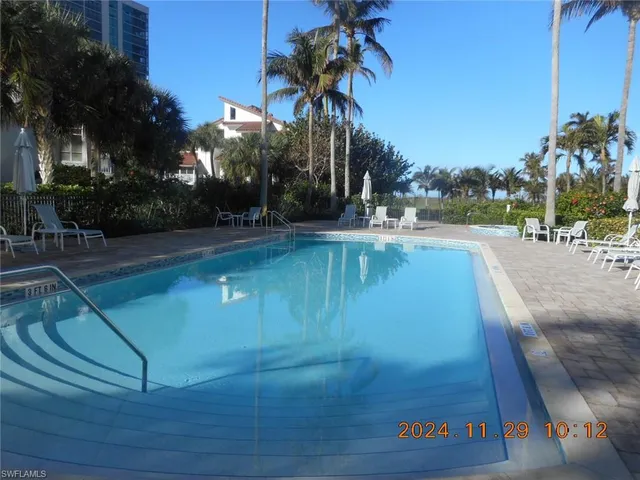 a view of a golf course