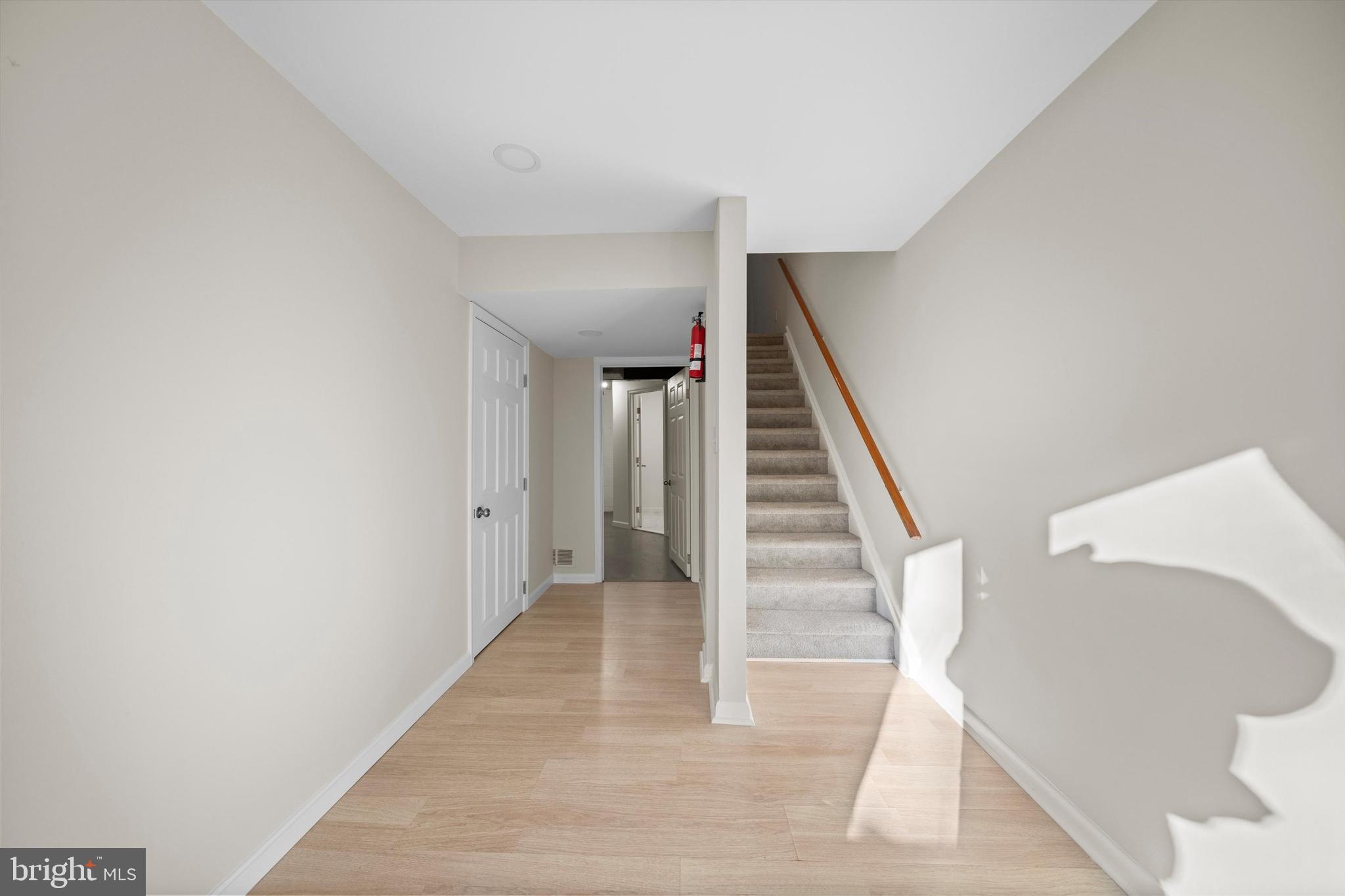 14640 Endsley Turn Woodbridge, VA 22193 - Photo 17 of 27 a view of a hallway with staircase