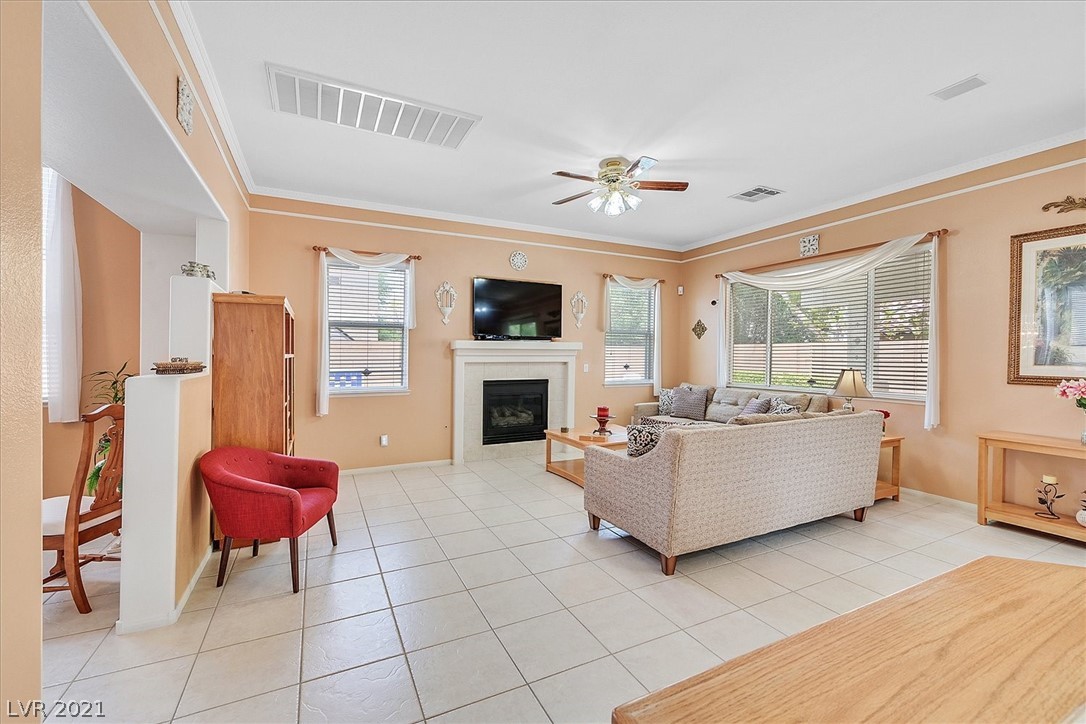 7450 Tobago Lane Las Vegas, NV 89123 - Photo 8 of 43 Gallery Image 8