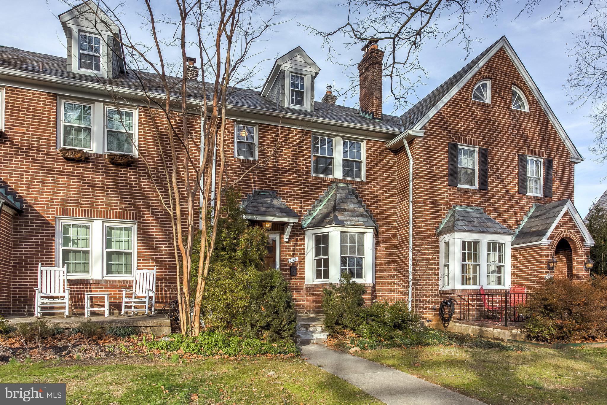 328 Murdock Road Baltimore, MD 21212 - Photo 1 of 49