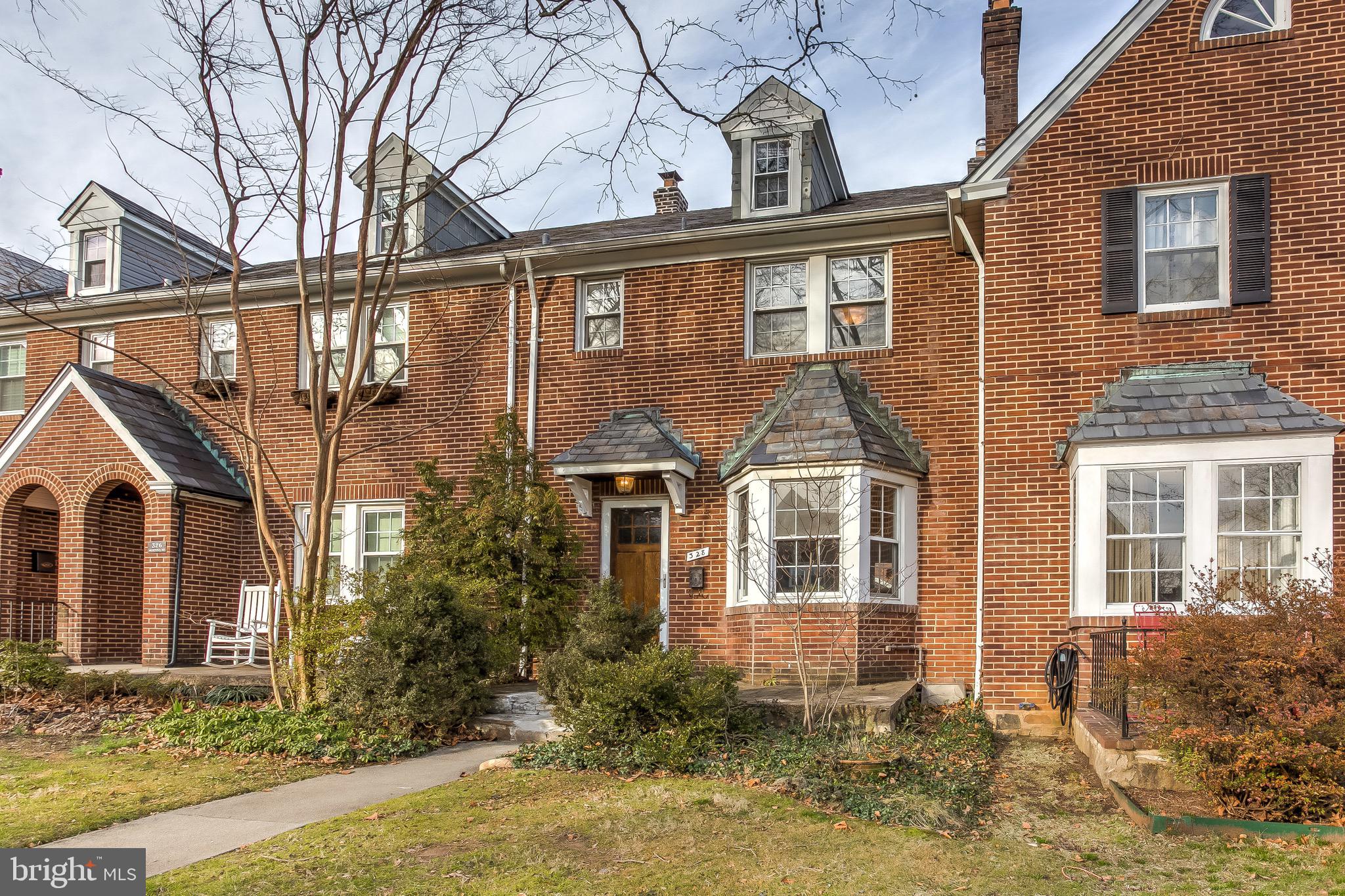 328 Murdock Road Baltimore, MD 21212 - Photo 2 of 49