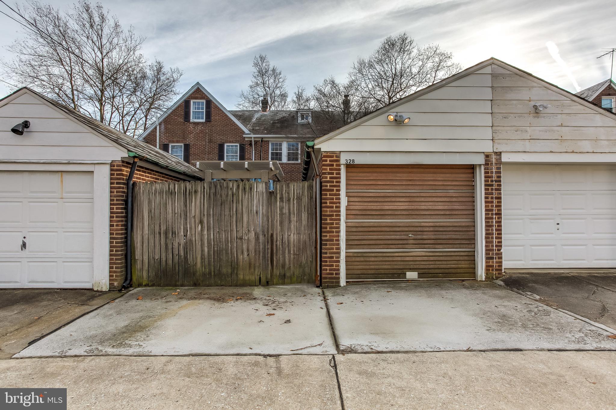 328 Murdock Road Baltimore, MD 21212 - Photo 47 of 49 One car garage w Additional Off Street Pkg.
