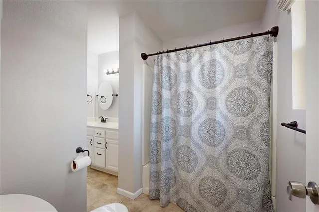 $275,000 | 202 17th Avenue South, Greenwood, MO 64034