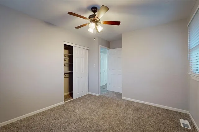 $275,000 | 202 17th Avenue South, Greenwood, MO 64034